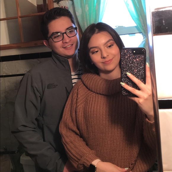 About me 💗 - Picture 4 of 5